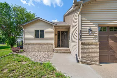 1676 Castle Drive, North Mankato, MN 56003 - Photo 2