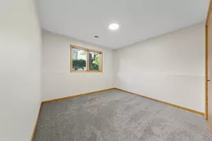 1676 Castle Dr, North Mankato, MN 56003 - Photo 30