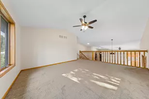 1676 Castle Dr, North Mankato, MN 56003 - Photo 16