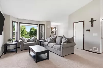 1805 10th Street NE, Buffalo, MN 55313 - Photo 8
