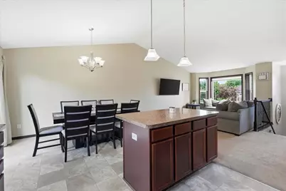 1805 10th Street NE, Buffalo, MN 55313 - Photo 6