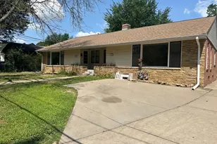 5410 44th Ave N, Robbinsdale, MN 55422 - Photo 1