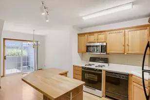 2108 Willow Cir, Hugo, MN 55038 - Photo 14