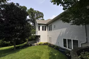 2449 Sand Trap Ln SE, Rochester, MN 55904 - Photo 46