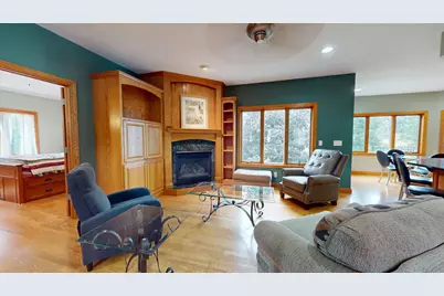 2449 Sand Trap Lane SE, Rochester, MN 55904 - Photo 4