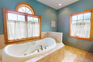 2449 Sand Trap Ln SE, Rochester, MN 55904 - Photo 18