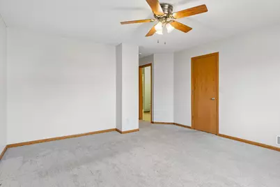 3507 Goodwin Avenue N, Oakdale, MN 55128 - Photo 30