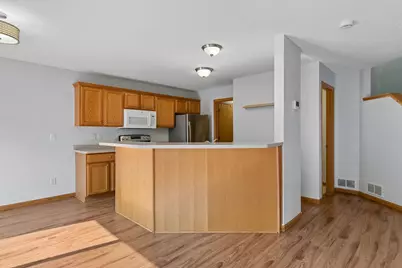 3507 Goodwin Avenue N, Oakdale, MN 55128 - Photo 24