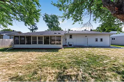 4949 Virginia Avenue N, New Hope, MN 55428 - Photo 28