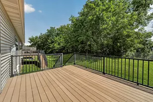 452 22nd Ave SW, Rochester, MN 55902 - Photo 2