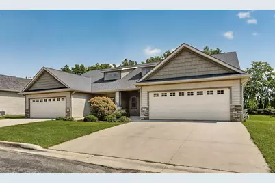 452 22nd Avenue SW, Rochester, MN 55902 - Photo 1