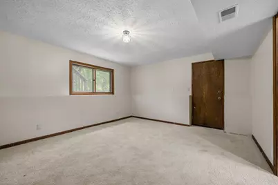 17160 Hershey Court, Lakeville, MN 55044 - Photo 44