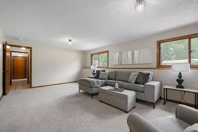 17160 Hershey Court, Lakeville, MN 55044 - Photo 34
