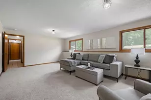 17160 Hershey Ct, Lakeville, MN 55044 - Photo 34