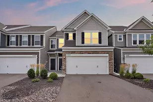 11255 Crestbury Dr, Woodbury, MN 55129 - Photo 1