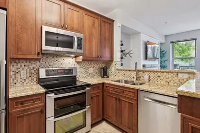 580 N 2nd Street #104, Minneapolis, MN 55401 - Photo 8