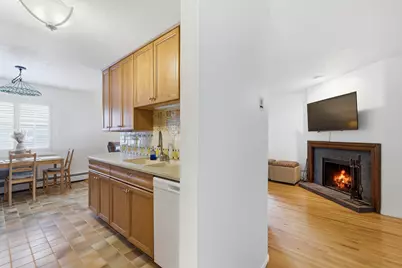 3033 E Bde Maka Ska Parkway #301, Minneapolis, MN 55408 - Photo 10