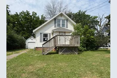 305 1st Avenue NE, Dodge Center, MN 55927 - Photo 1