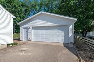 2920 W 71 1/2 St, Richfield, MN 55423 - Photo 22