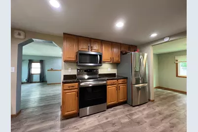 1310 N 6th Street N, Montevideo, MN 56265 - Photo 10
