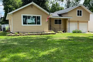 1310 N 6th Street N, Montevideo, MN 56265 - Photo 2
