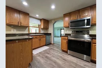1310 N 6th Street N, Montevideo, MN 56265 - Photo 8