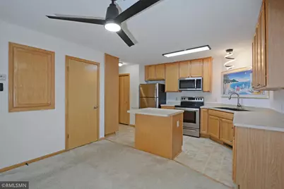 17565 69th Place N #207, Maple Grove, MN 55311 - Photo 2