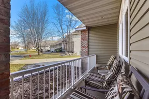 4525 Alicia Dr, Eagan, MN 55077 - Photo 6