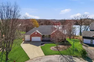 4525 Alicia Dr, Eagan, MN 55077 - Photo 1