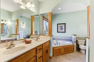 4525 Alicia Dr, Eagan, MN 55077 - Photo 34