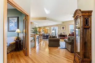 4525 Alicia Dr, Eagan, MN 55077 - Photo 8