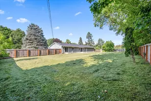 2656 Fremont Ave E, Maplewood, MN 55119 - Photo 30