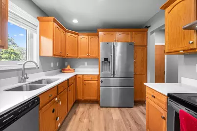 2656 Fremont Avenue E, Maplewood, MN 55119 - Photo 8