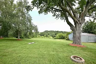 37000 Krage Dr, Winona, MN 55987 - Photo 20