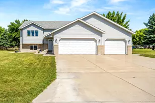 507 Nicole Ln, Dilworth, MN 56529 - Photo 1