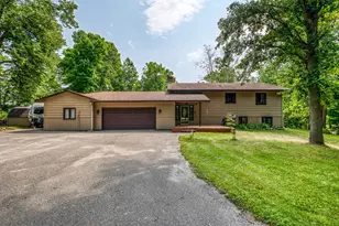 1944 Island View Dr NE, Bemidji, MN 56601 - Photo 48