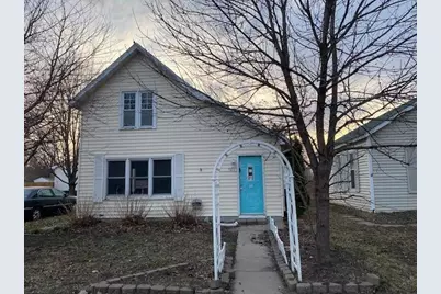 321 S Main Street, Lake Crystal, MN 56055 - Photo 1