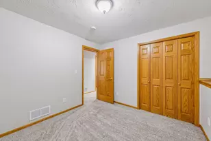 705 Leon St, Jordan, MN 55352 - Photo 36