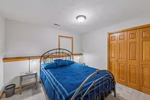 705 Leon St, Jordan, MN 55352 - Photo 34