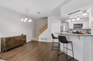 2762 Autumnwood Ln, Minnetonka, MN 55305 - Photo 6
