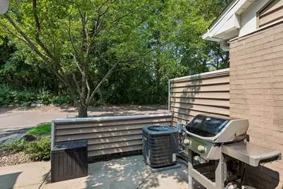 2762 Autumnwood Lane, Minnetonka, MN 55305 - Photo 24