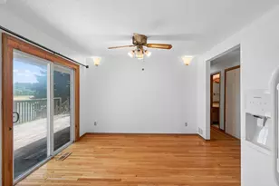 7 Lakeview Terrace Blvd, Waconia, MN 55387 - Photo 10