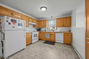 137 Belmont St, Osceola, WI 54020 - Photo 2