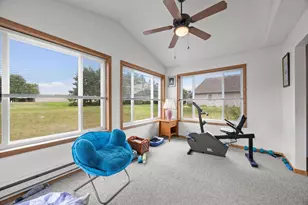 137 Belmont St, Osceola, WI 54020 - Photo 10