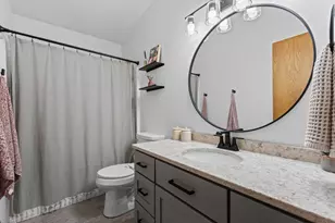 2736 Rose Dr SE, Rochester, MN 55904 - Photo 12