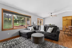 2736 Rose Dr SE, Rochester, MN 55904 - Photo 8