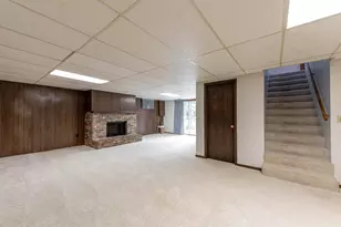 1833 Crestview Dr, New Ulm, MN 56073 - Photo 20