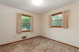 1833 Crestview Dr, New Ulm, MN 56073 - Photo 14