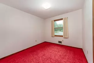 1833 Crestview Dr, New Ulm, MN 56073 - Photo 16