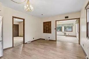 96 Orange Ave W, Saint Paul, MN 55117 - Photo 10